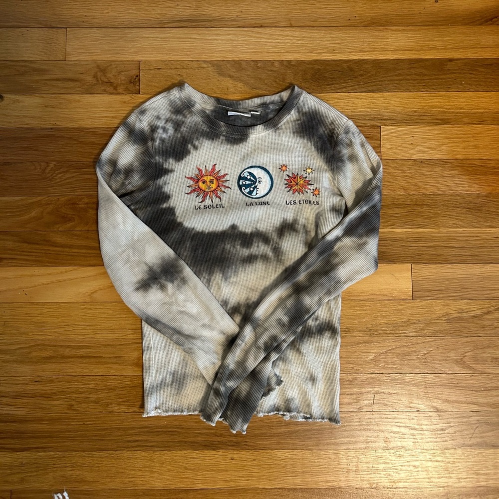 Tie dye long sleeve sun moon stars tee. Size M. Worn twice. From target